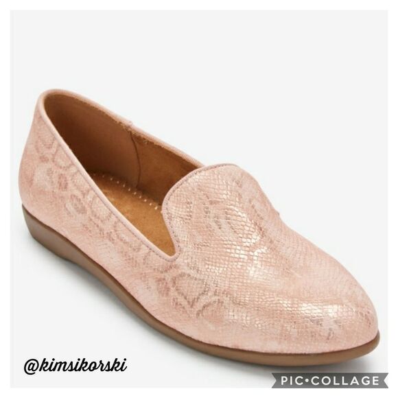 The Wren By Comfortview Plus Size Flats Shoes 9½W Blush Snakeskin Print Wide - Picture 1 of 8